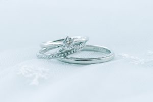 結婚指輪はダイヤモンド